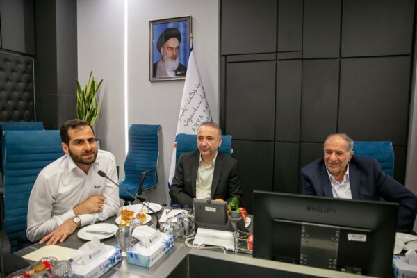 پتروشیمی آریاساسول پیشتاز بهره‌وری در صنعت پتروشیمی
