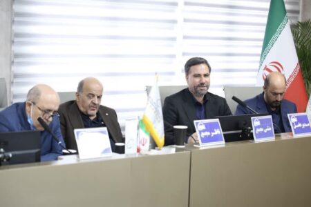 رشد ۷۴ درصدی درآمد پازارگاد در سال ۱۴۰۳، پرچمدار تعالی در پشتیبانی از صنعت